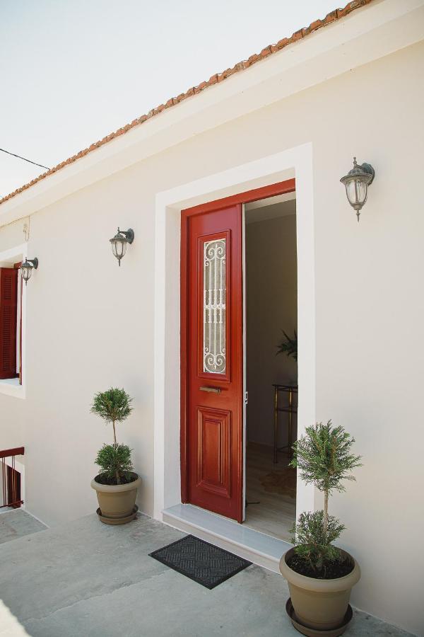 Yard Rooms Korinth Exterior foto